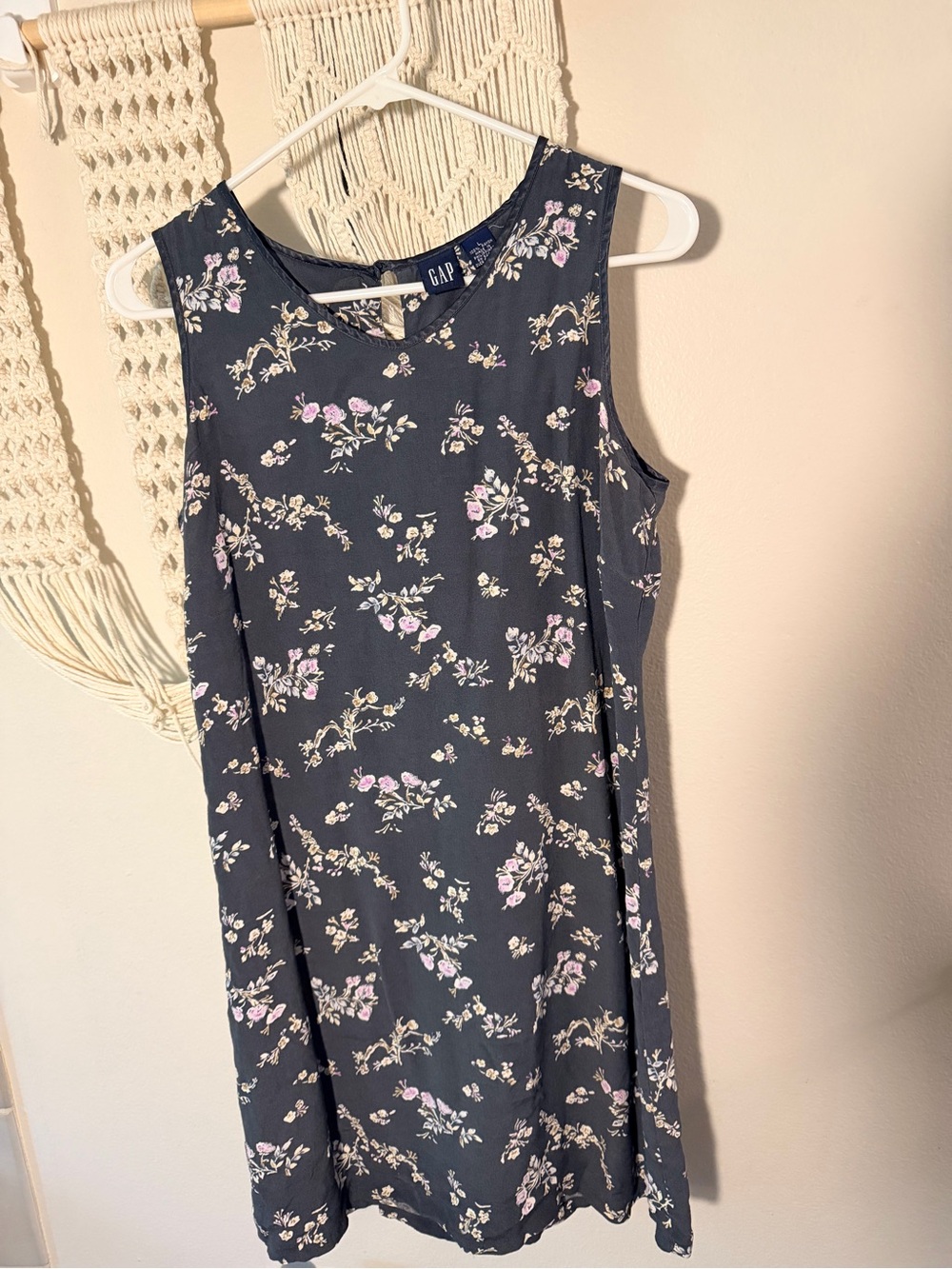 GAP Dark Gray Floral Sleeveless Shift Dress with Pink Blooms